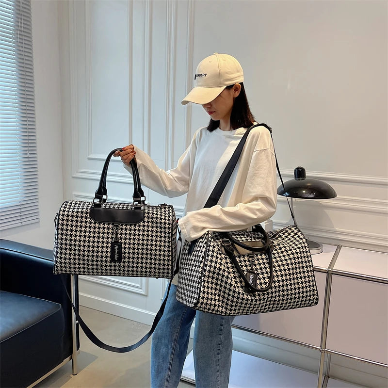 Large Houndstooth Travel & Gym Bag