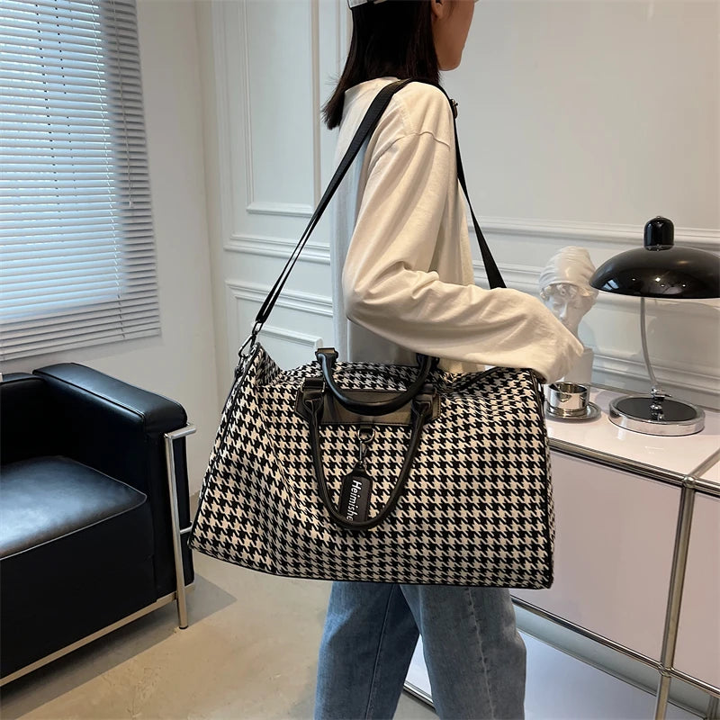 Large Houndstooth Travel & Gym Bag