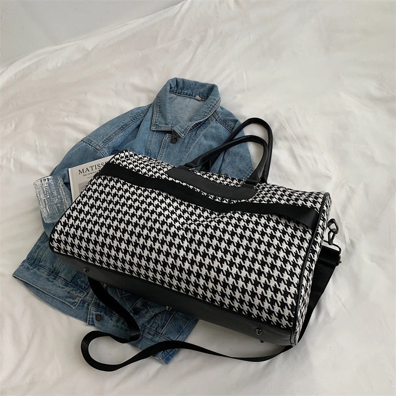 Large Houndstooth Travel & Gym Bag