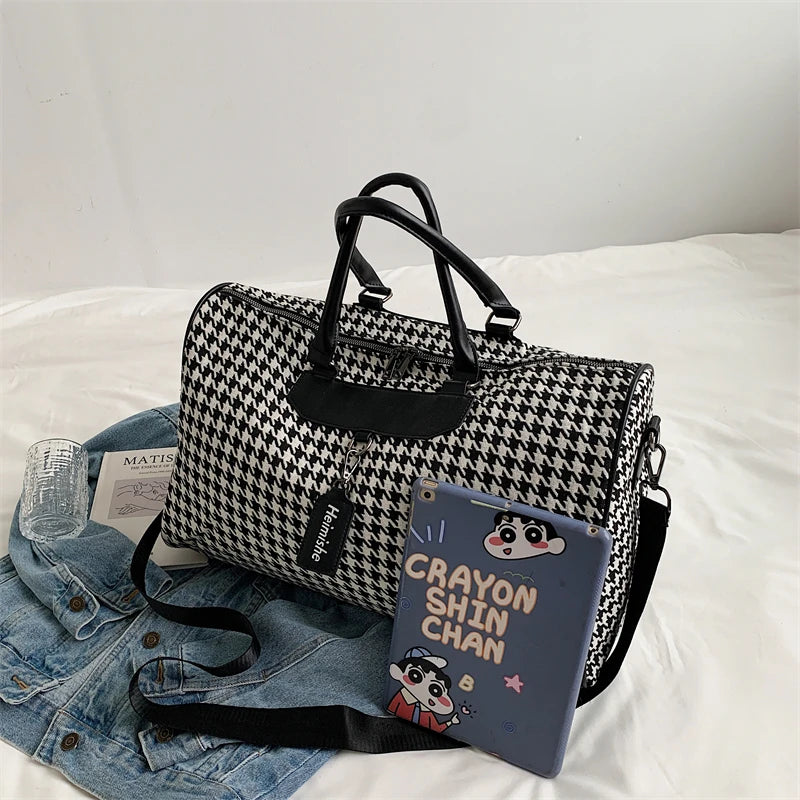 Large Houndstooth Travel & Gym Bag