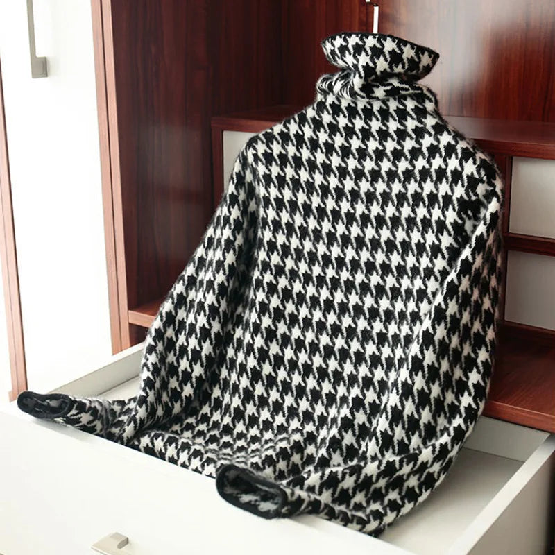 Houndstooth Plaid Turtleneck Sweater – Vintage Soft Knit Unisex Fashion
