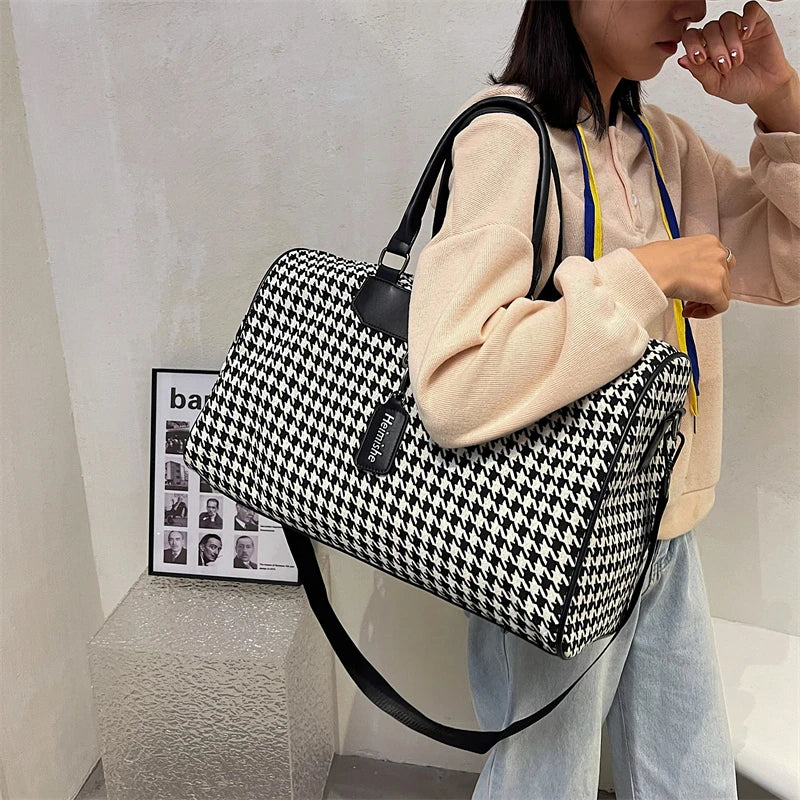 Large Houndstooth Travel & Gym Bag