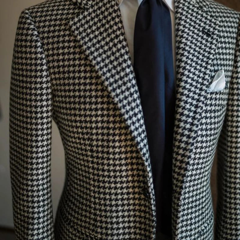 **Title:**  
Men's Houndstooth Plaid Business Blazer - 2023