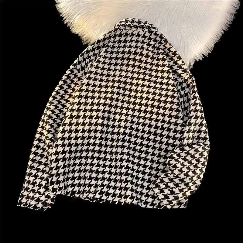 **Title:**  
Oversized Houndstooth Autumn Jacket