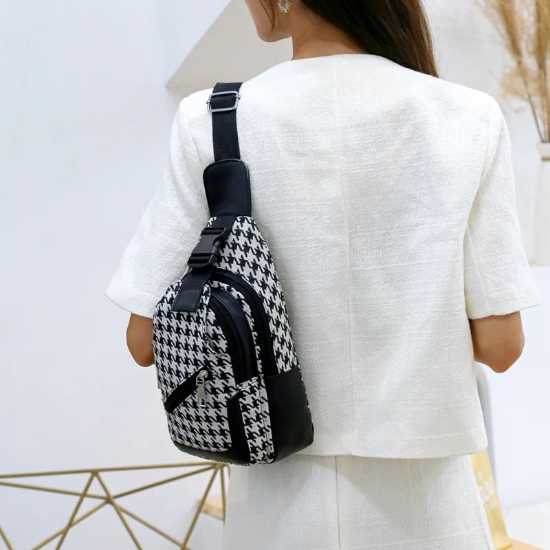 **Title:**  
Luxury Houndstooth Crossbody Bag